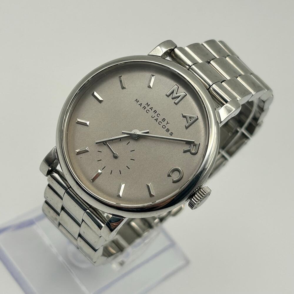 Marc by Marc Jacobs Women's Baker Watch Silver-tone Working New Battery